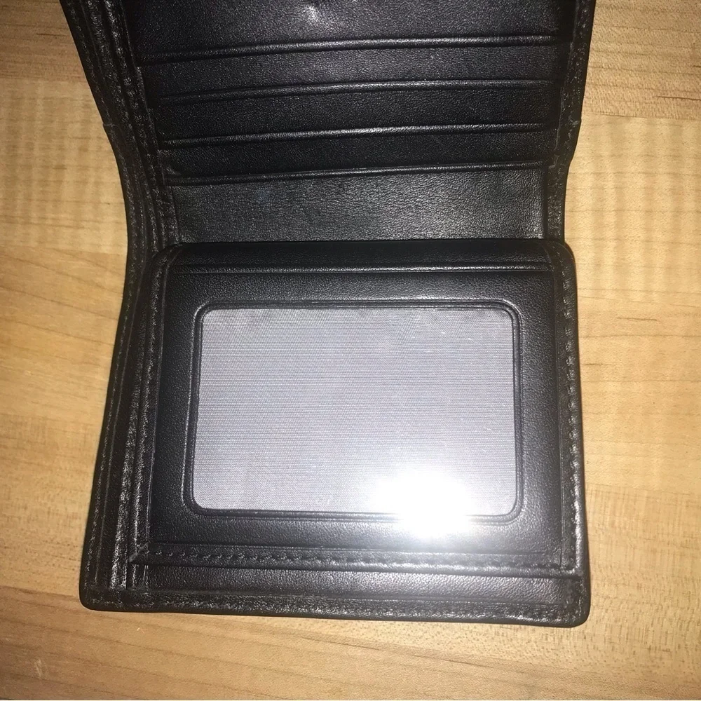 Coach Pleated Leather Black Wallet Snap Front Back - Picture 5 of 12